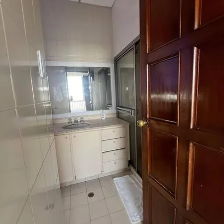 Apartamento Amazing Penthouse With Stunning Views & Pool *